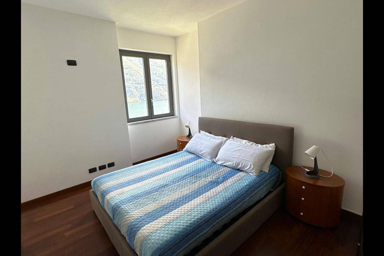 Ganze Wohnung, Ferienwohnung für 6 Personen mit Garten in Torriggia, Laglio
