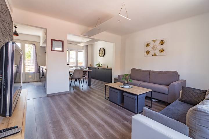 Location de vacances pour 6 personnes, avec jacuzzi ainsi que terrasse et jardin à Carcassonne - 4