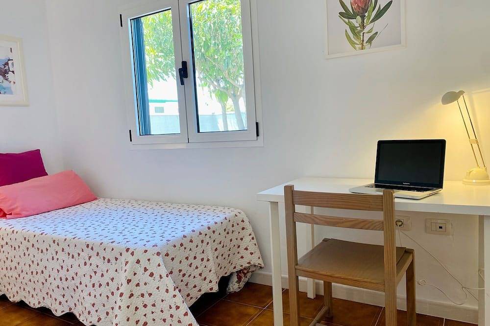 Villa a dos pasos de la Playa. in Puerto del Carmen, Tías
