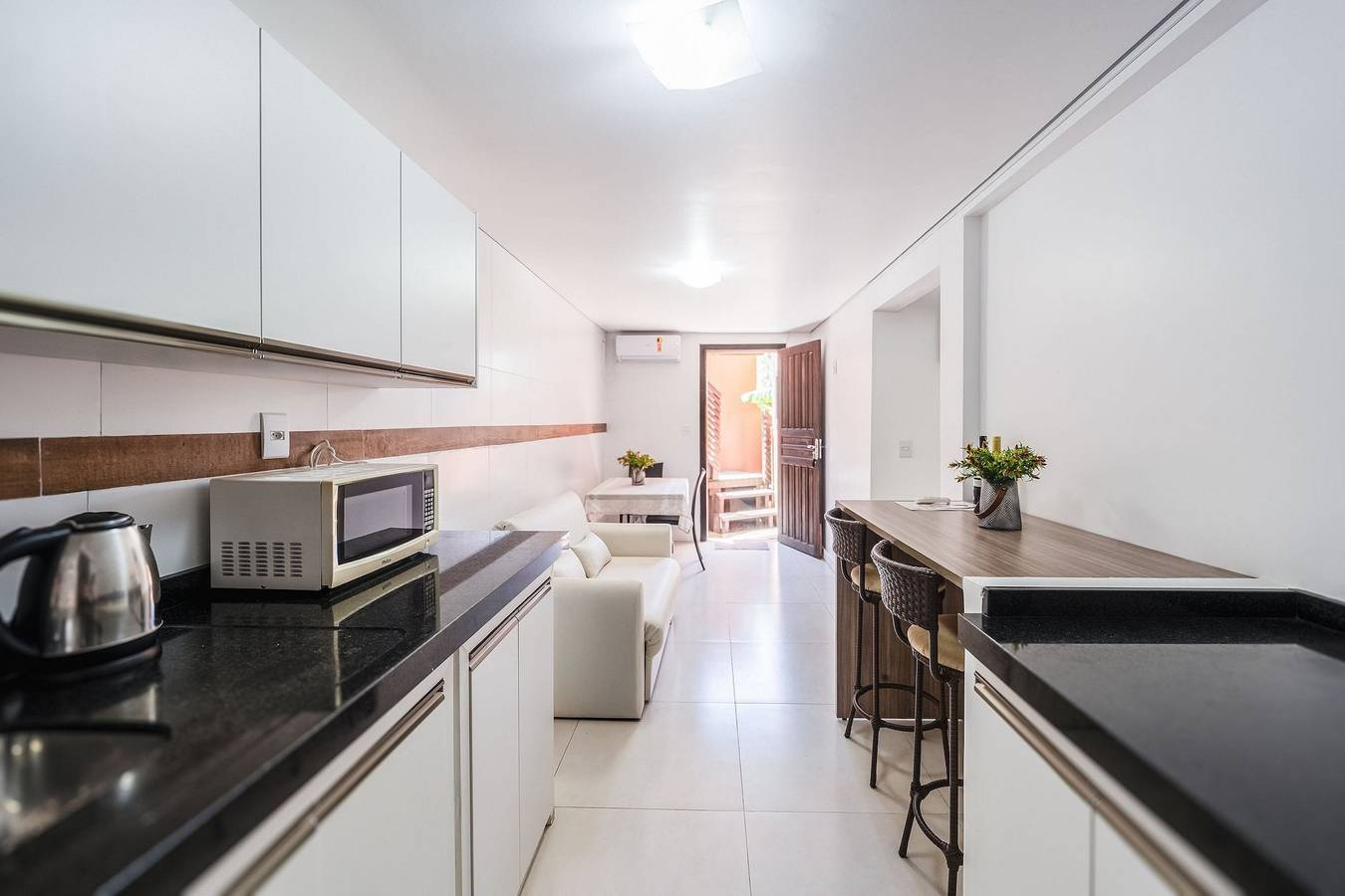 Entire studio, Studio com Cozinha - Pousada Solar dos Lírios - Sc in Ibiraquera, Imbituba