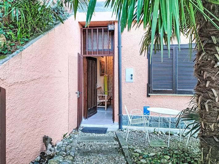 Gîte pour 4 personnes, avec terrasse à Porto Valtravaglia - 2