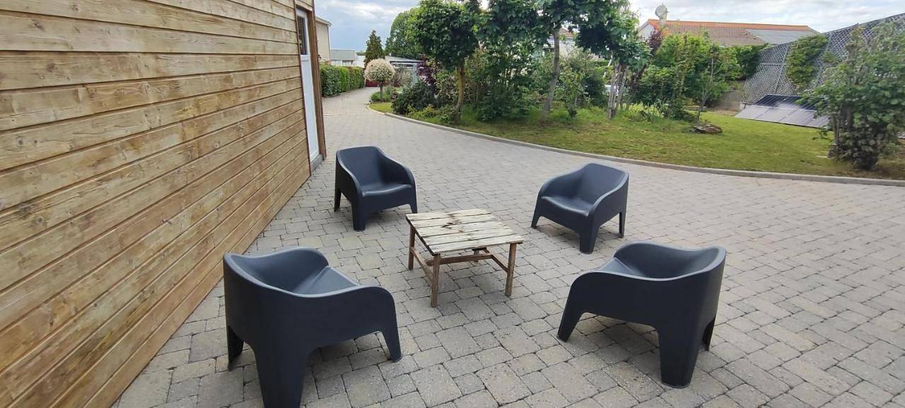 Appartement entier, Chalet 38 m2, au calme reposant, près du puy /fou in Saint-Pierre-des-Échaubrognes, Vallée de la Loire
