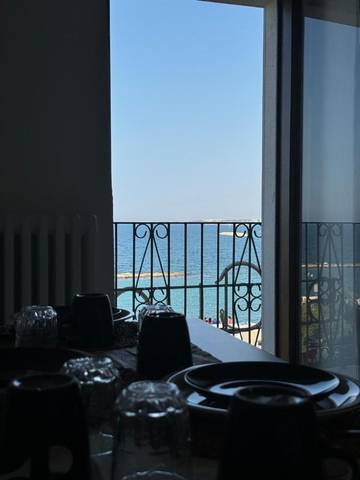 Ferienwohnung für 2 Personen, mit Terrasse und Ausblick in Bari