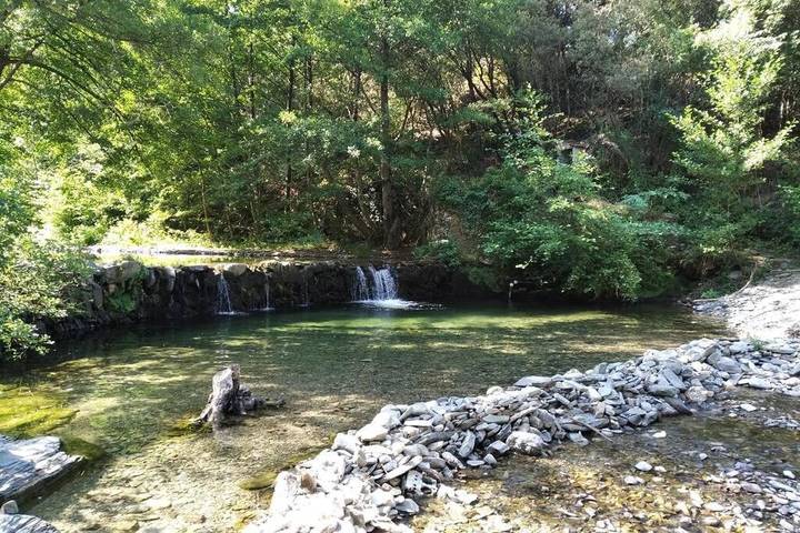 Location de vacances pour 6 personnes, avec jardin et vue à Sumène - 3