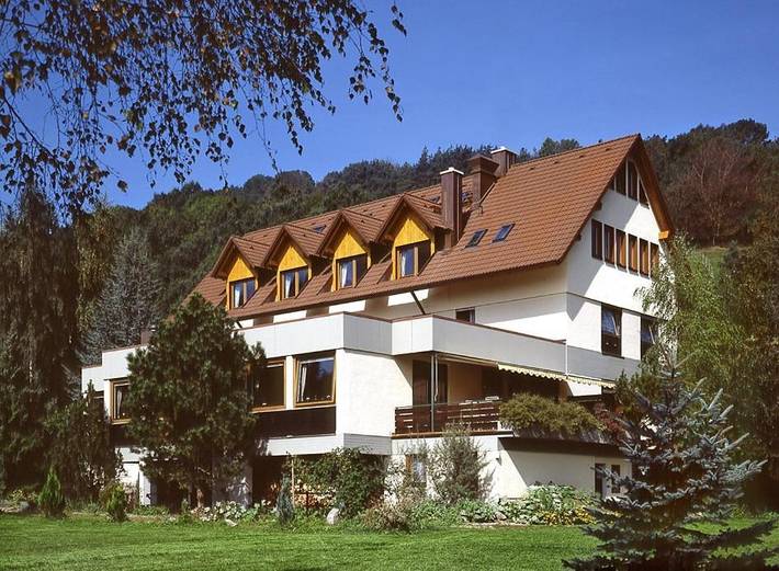 Hotel für 2 Personen, mit Garten - 1