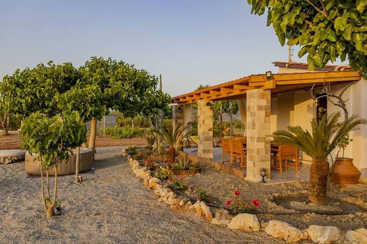 Ferienhaus für 5 Personen, mit Terrasse und Garten - 1