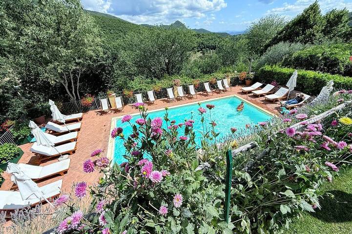 Agriturismo voor 5 personen, met balkon en zwembad in Spoleto