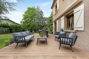 Maison D’hôte pour 8 Personnes dans Rentières, Région de Besse-et-Saint-Anastaise, Photo 1