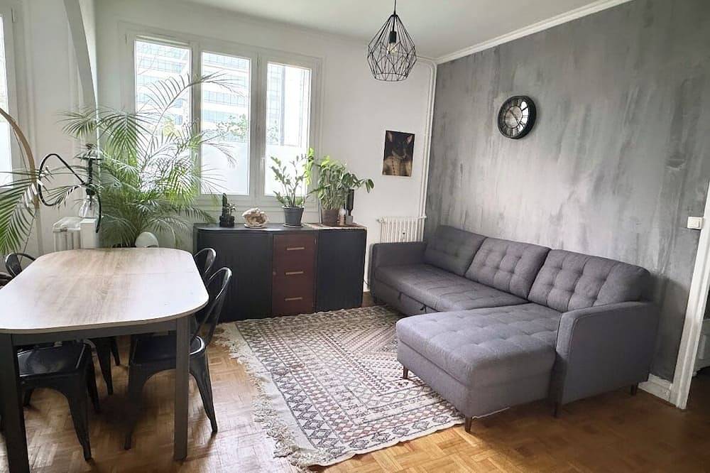 Apartamento entero, Chic, spacious 3-bedroom apartment just a stone's throw from Paris in La Garenne-Colombes, Altos del Sena
