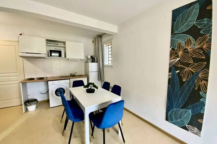 Ferienwohnung für 5 Personen, mit Balkon und Pool, mit Haustier - 1