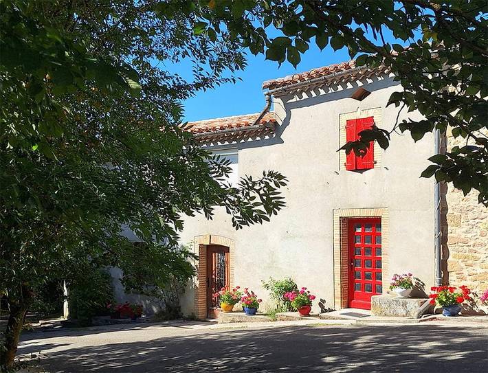 Location de vacances pour 6 personnes, avec Jardin et Vue à Montmaur