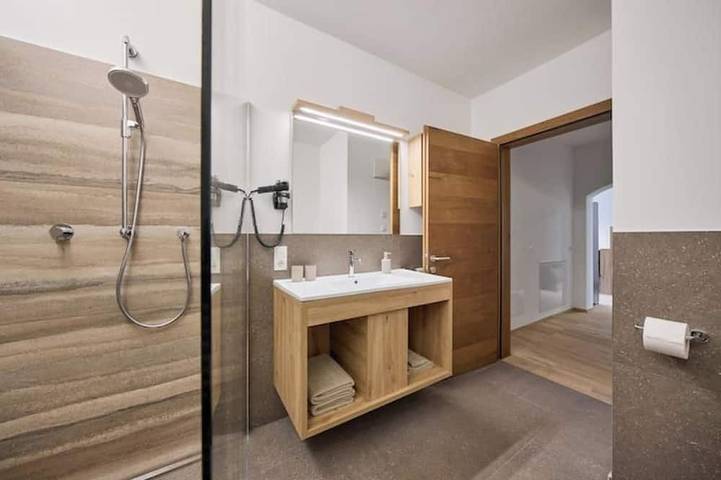 Preglhof, Wohnung 2 in Leifers, Südtirol