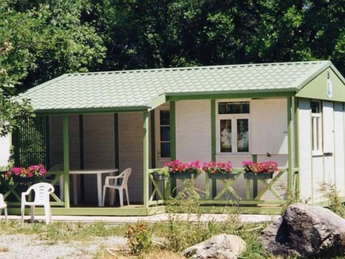 Location de vacances pour 6 personnes, avec Terrasse et Piscine à Neffes