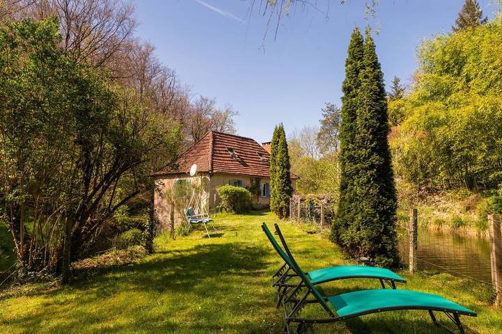 Location de vacances pour 4 personnes, avec balcon à Teyssieu