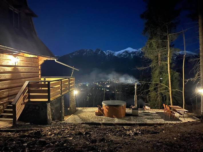 Domek letniskowy dla 12 osób, z Balkon i Jacuzzi oraz Taras i Ogród w Kościelisko