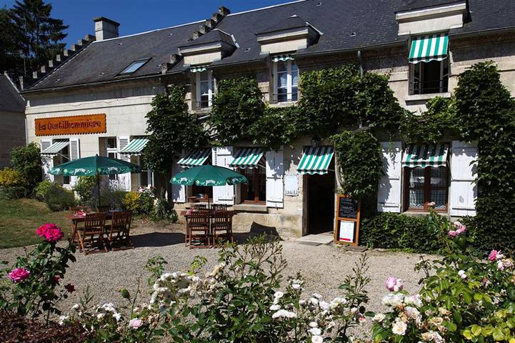 Gîte pour 11 personnes, avec jardin et terrasse, animaux acceptés à Croutoy