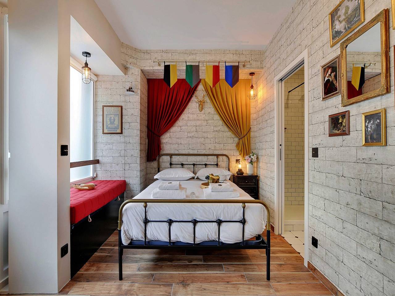 Ganze Wohnung, Das Studio des Zauberers! in Paris, Ile de France