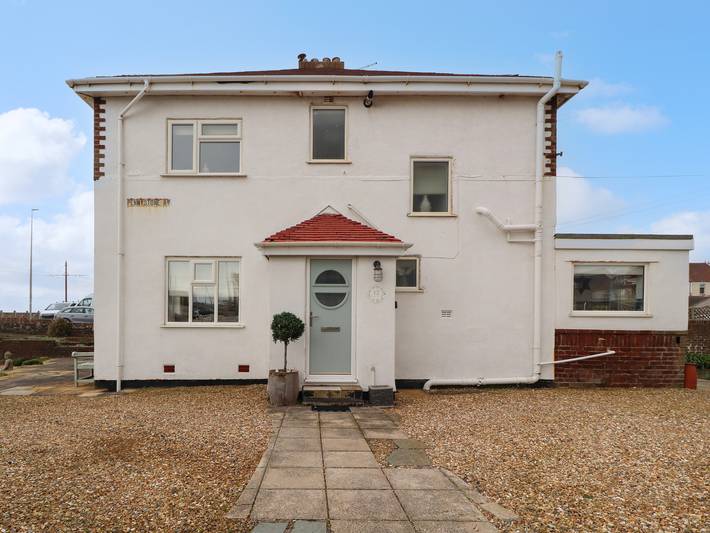 Holiday home for 4 people, with garden, with pets in Blackpool