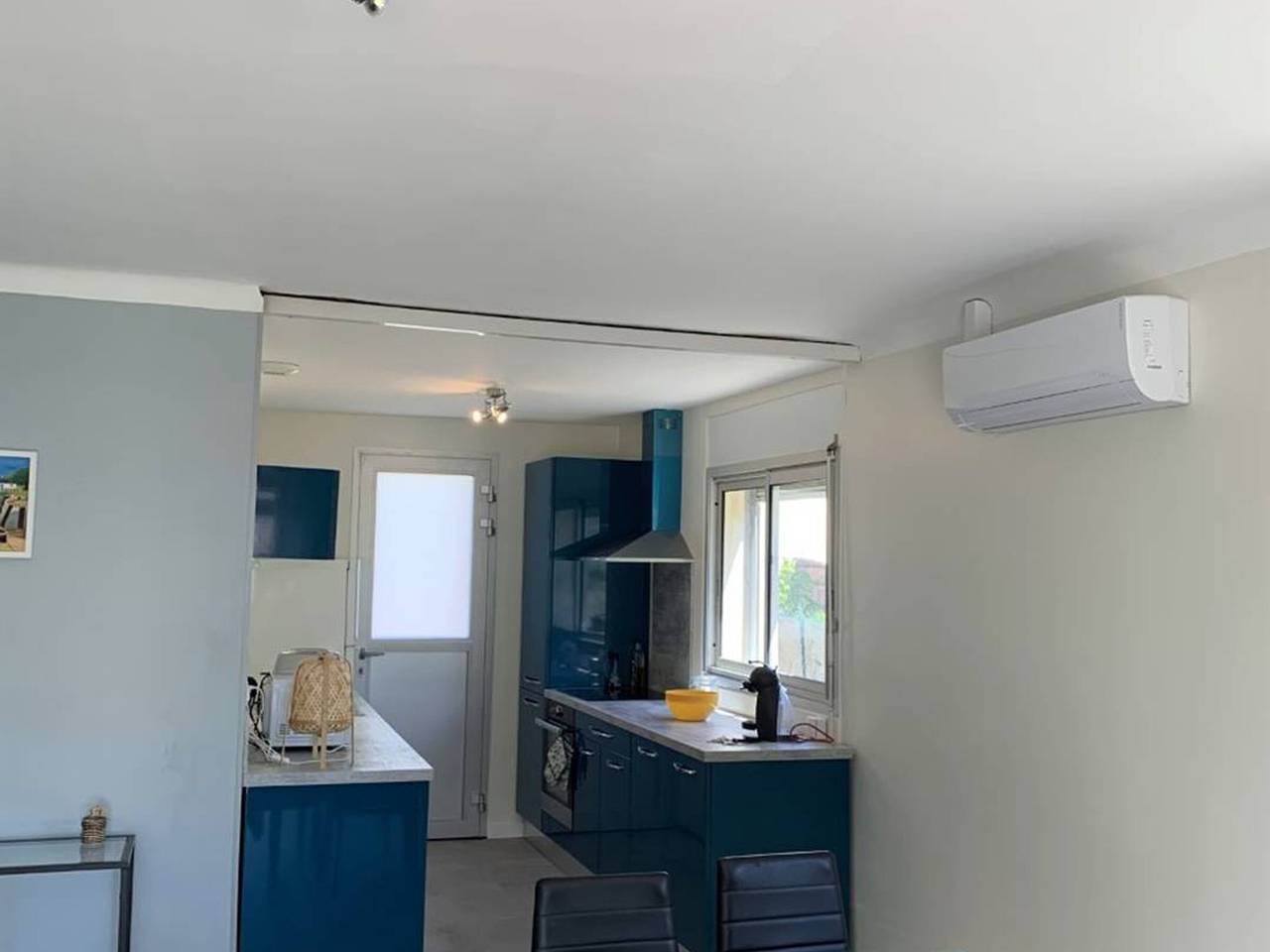 Charming Sea-View Villa with Double Terrace, Ac, and Parking in Palavas-les-Flots in Palavas-les-Flots, Côte d'Améthyste