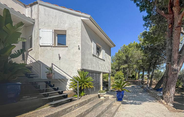 Moderne Wohnung mit Pool & WiFi 800m von Caveirac in Caveirac, Nimes und Umgebung