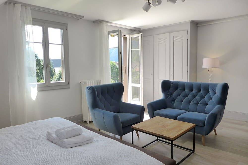 Ganze Wohnung, Gemütliche Wohnung für 5 Leute mit  W-Lan, Tv und Innenhof in Interlaken, Thunersee