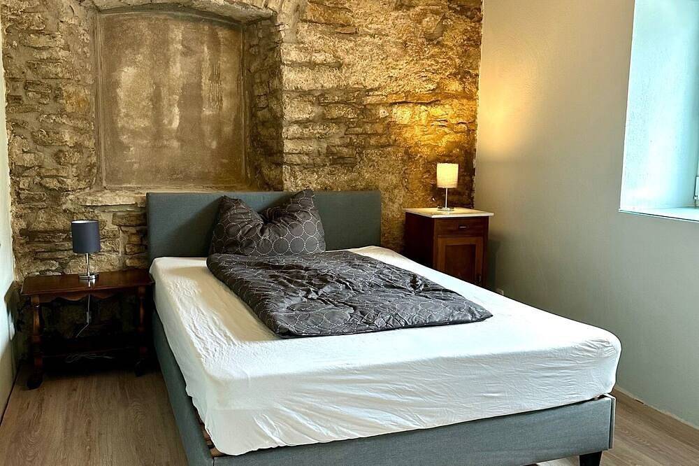 Ganze Wohnung, Backstage, außergewöhnlich Wohnen mit Stil, mit Whirlpool und Garten in Schmidtheim, Dahlem