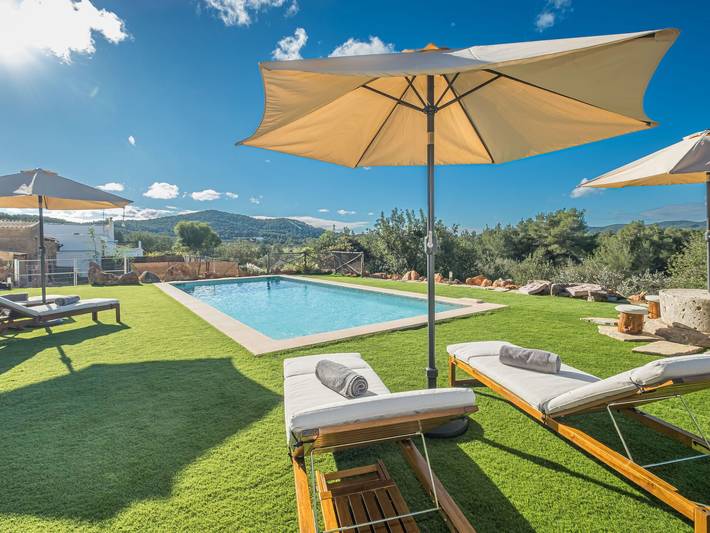 Casa de vacaciones para 4 personas, con jardín y jacuzzi - 1