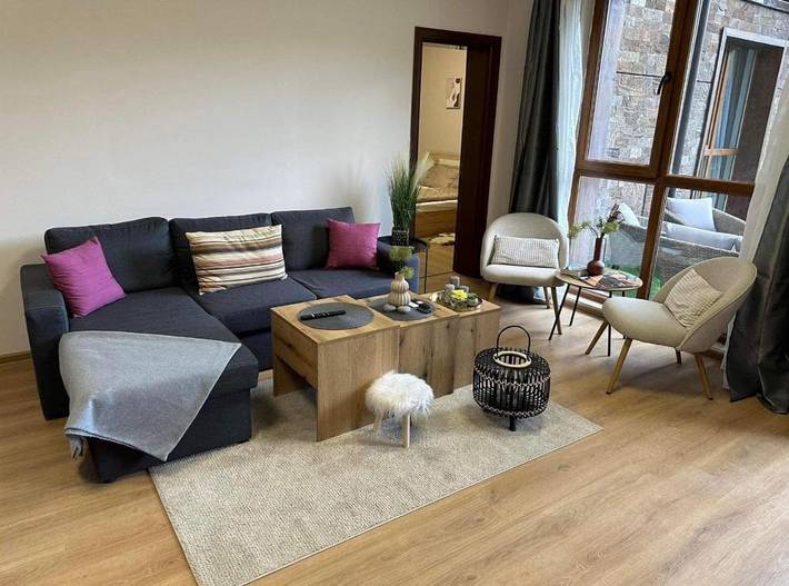 Gîte pour 10 personnes, avec vue et jardin dans Bansko