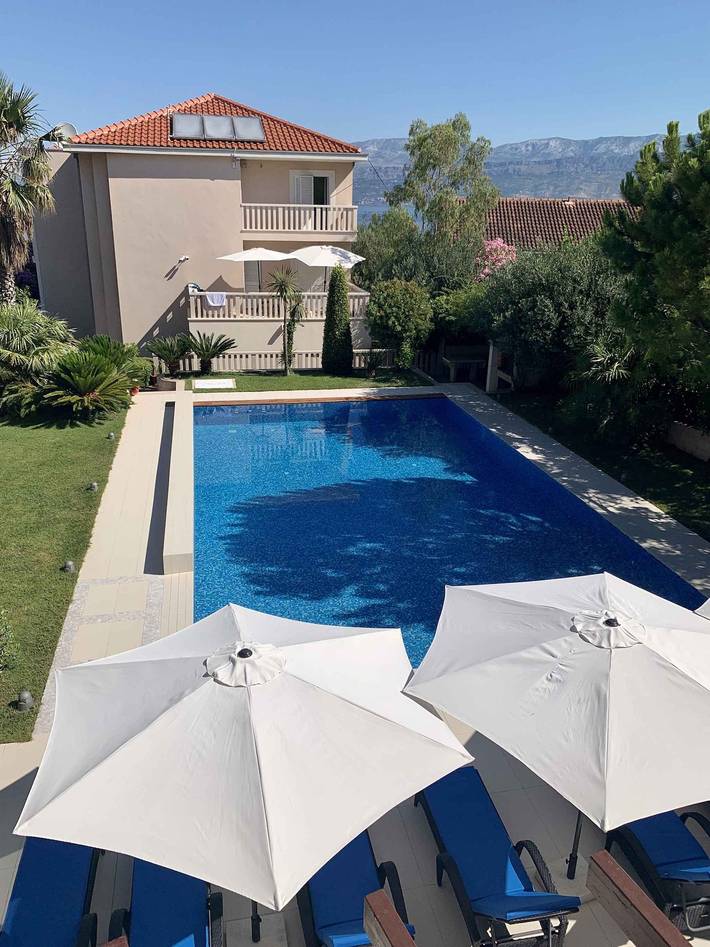 Appartamento per 2 persone, con giardino in Brac