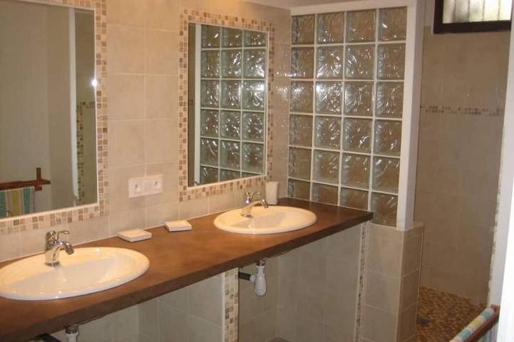 Location de vacances pour 6 personnes, avec jardin ainsi que jacuzzi et balcon à Castellare-di-Casinca - 4