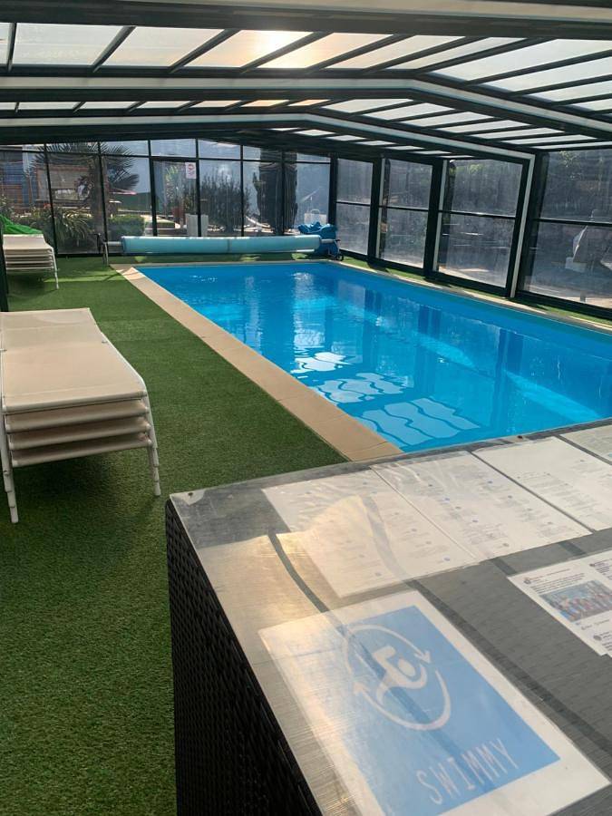 Chambre d’hôte pour 10 personnes, avec terrasse et jacuzzi ainsi que jardin et piscine dans le Nord-Pas-de-Calais - 2