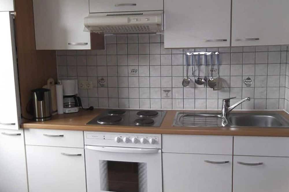 Kleine tweepersoonskamer met balkon Nr. 11 - Hotel Garni Stabauer in Salzkammergut Mountains, Mondsee (Stadt)