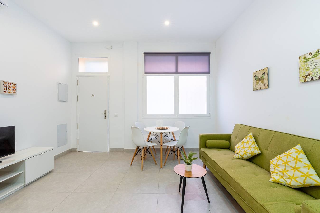 Apartamento entero, Precioso Apartamento "El Andén de la Estación 1" Cerca de la Playa con Aire acondicionado in Cruz de Humilladero, Málaga