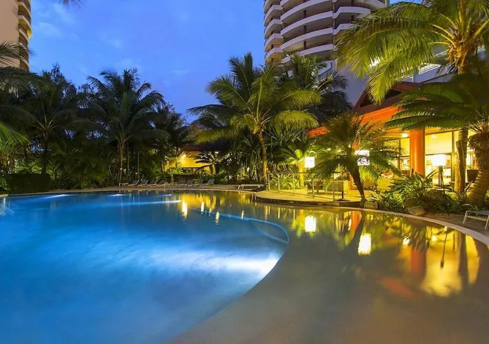 Ferienwohnung für 4 Personen, mit Ausblick und Balkon sowie Pool - 1