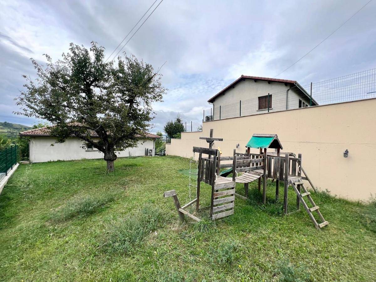 Standard Villa in Orbeil (Puy-de-Dôme), Parc Naturel Régional Livradois-Forez