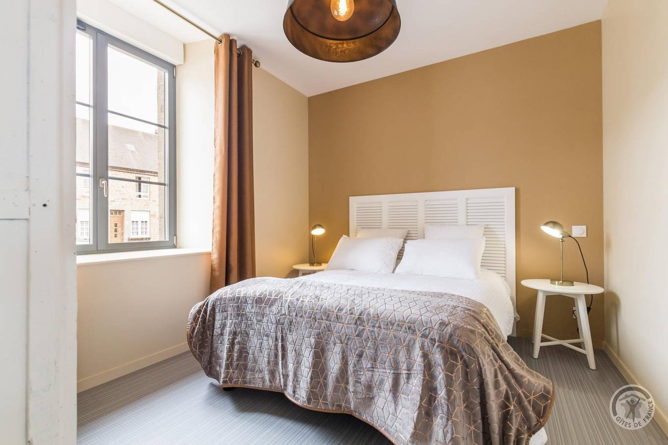 Casa de huéspedes para 12 personas con jardín in Cuves, Avranches region