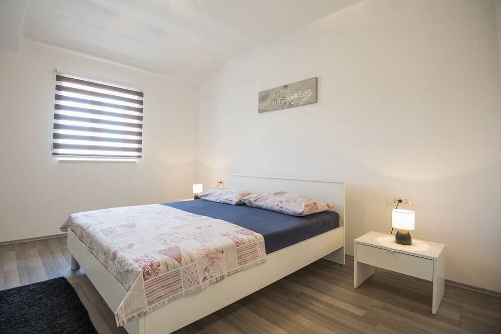 Villa Talia in Imotski, private pool in Imotski, Makarska Riviera