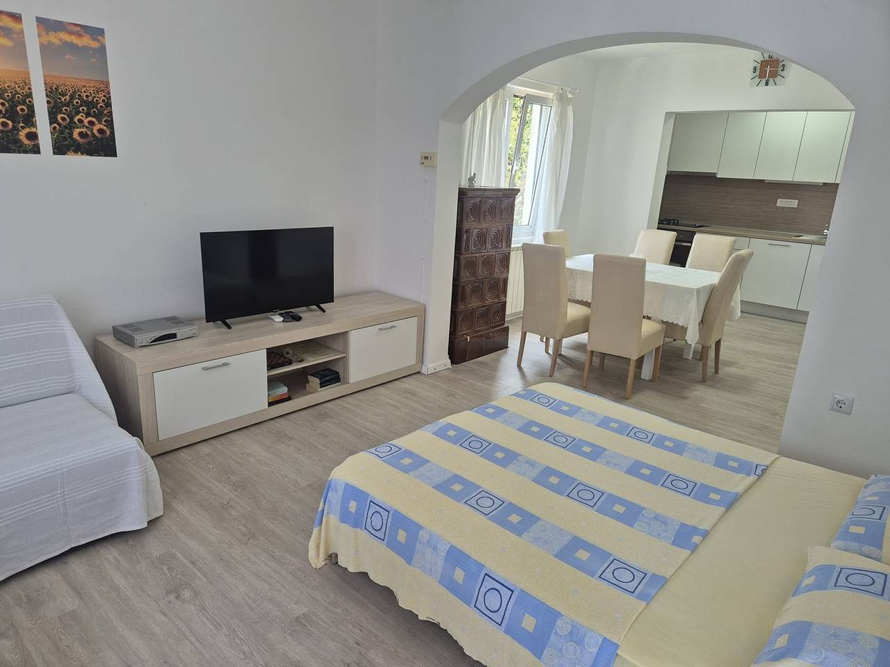 Aparthotel dla 6 osób z balkon/ taras in Grebastica, Żupania szybenicko-knińska