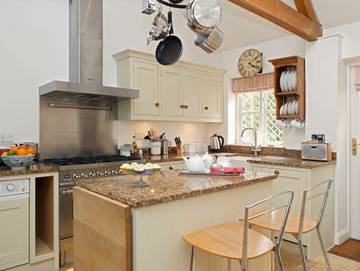 Glamping for 2 People in The Cotswolds, South East England, Photo 4