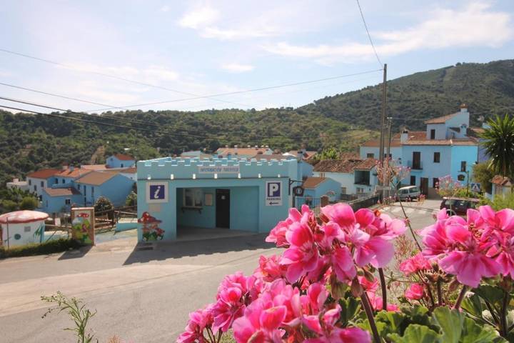 Casa rural para 2 personas, con piscina y terraza además de jardín y vistas, Se admiten mascotas en Serranía de Ronda - 2