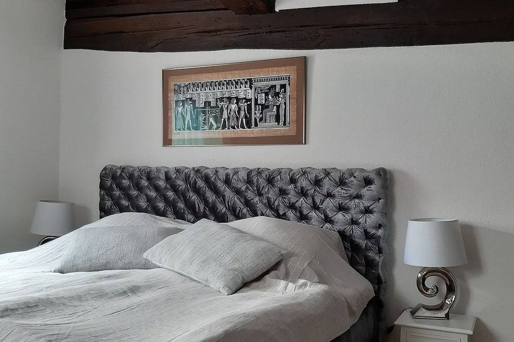 Ganze Wohnung, Fewo in historischem Gebäude von 1467, naturnah und doch zentral in Mengen, Region Bodensee-Oberschwaben