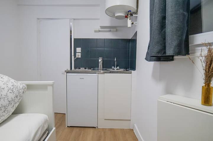 Ganze Wohnung, Comfortable and cozy studio – 2 people – La Doutre district, Angers in Angers, Angers und Umgebung