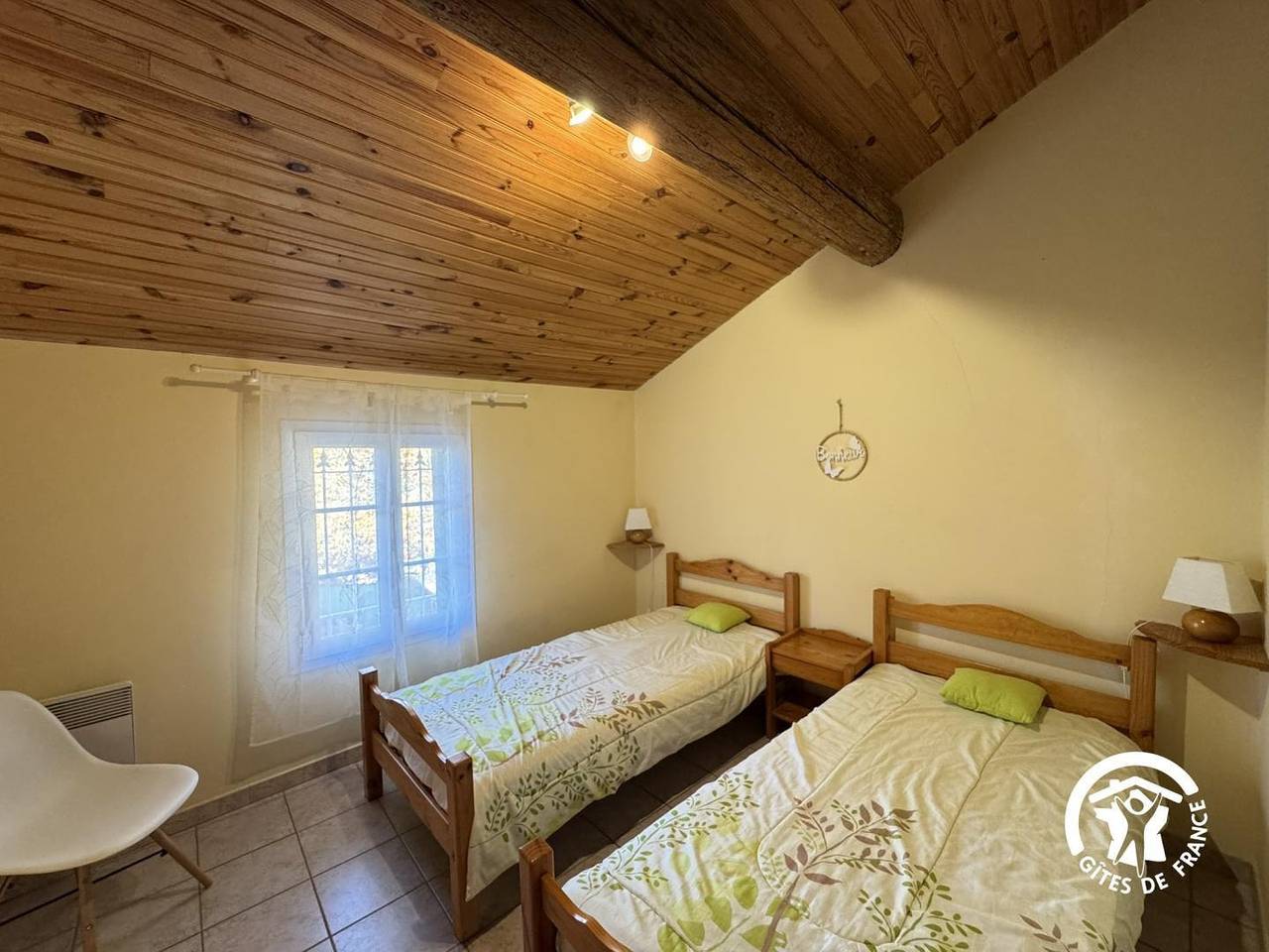 La tramontane in Elne, Côte d'Améthyste