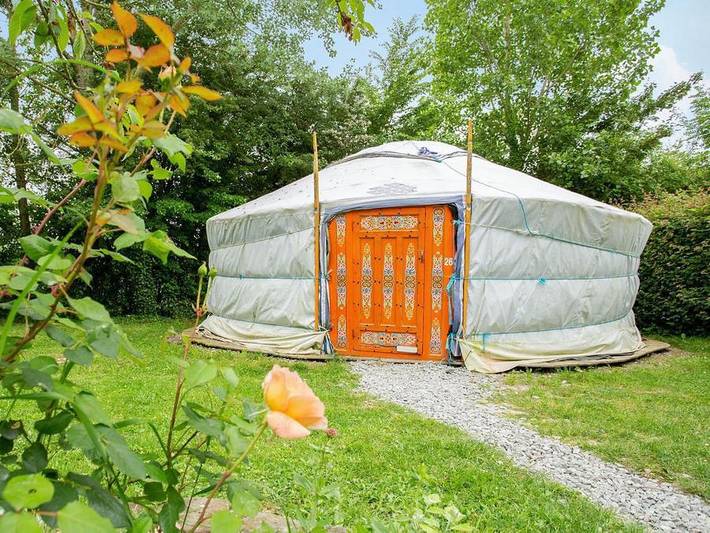 Camping Les Dis Village Insolite - Unterkunft 4 personen - Jurte 4 pers max in Saint-Benoît-des-Ondes, Mont-Saint-Michel-Bucht