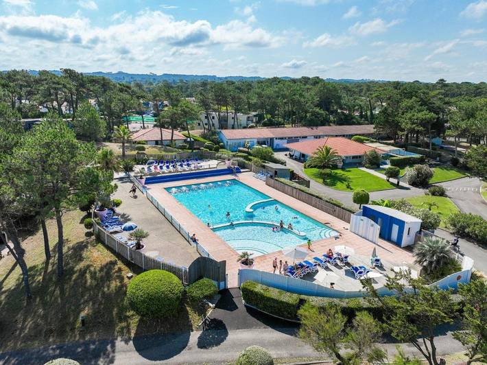 Hôtel pour 2 personnes, avec piscine ainsi que jardin et terrasse dans Plage De La Piste Capbreton - 4