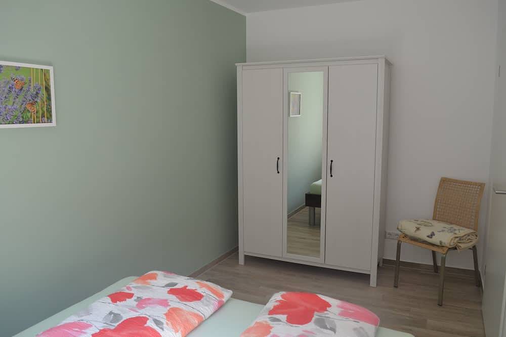 Ganze Wohnung, Ferienwohnung in grüner Lage im Neckartal, sehr gut ausgestattet in Eberbach, Kurpfalz