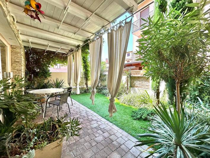 B&b per 2 persone, con giardino in Rivoltella del Garda