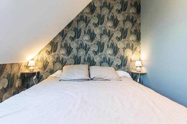 Gîte pour 8 personnes, avec jardin à Saint-Germain-sur-Ay - 4