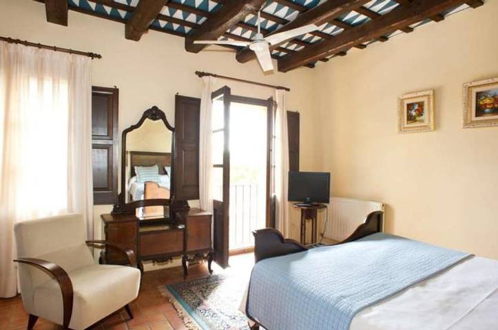 Hôtel pour 2 personnes, avec Terrasse dans Peratallada - 4