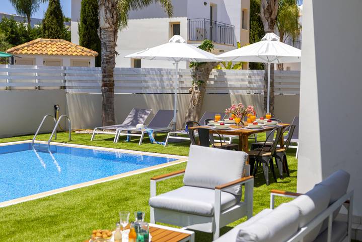 Villa mit pool für 10 Personen, mit Garten und Pool auf Zypern - 2